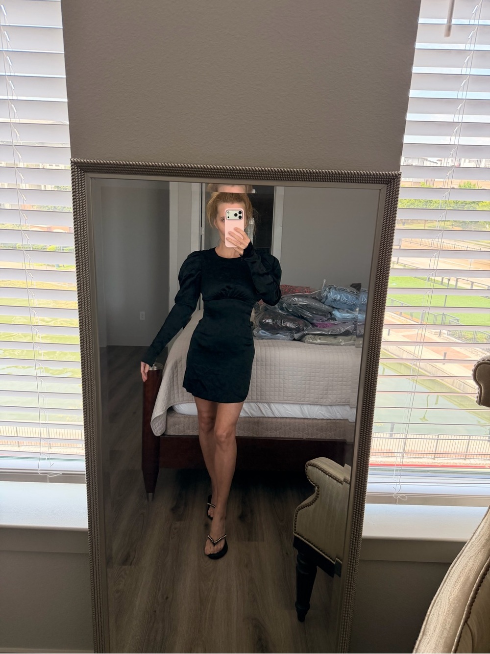 Black Puff-Sleeve Mini Dress - Women - Picture 5 of 9